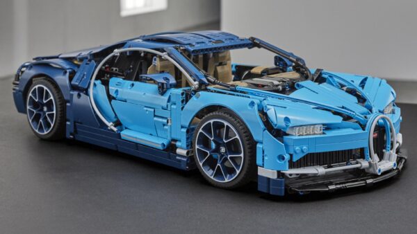 1._bugatti_chiron